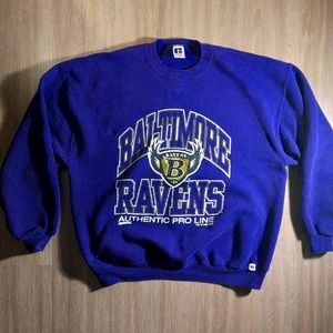Baltimore ravens sweatshirt.